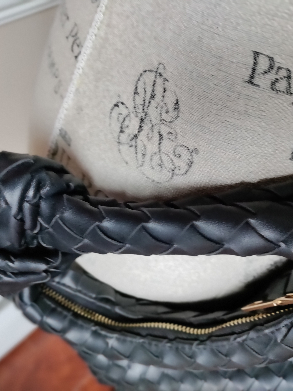 Black Woven Bottega-Style Crossbody Bag - Picture 4 of 5